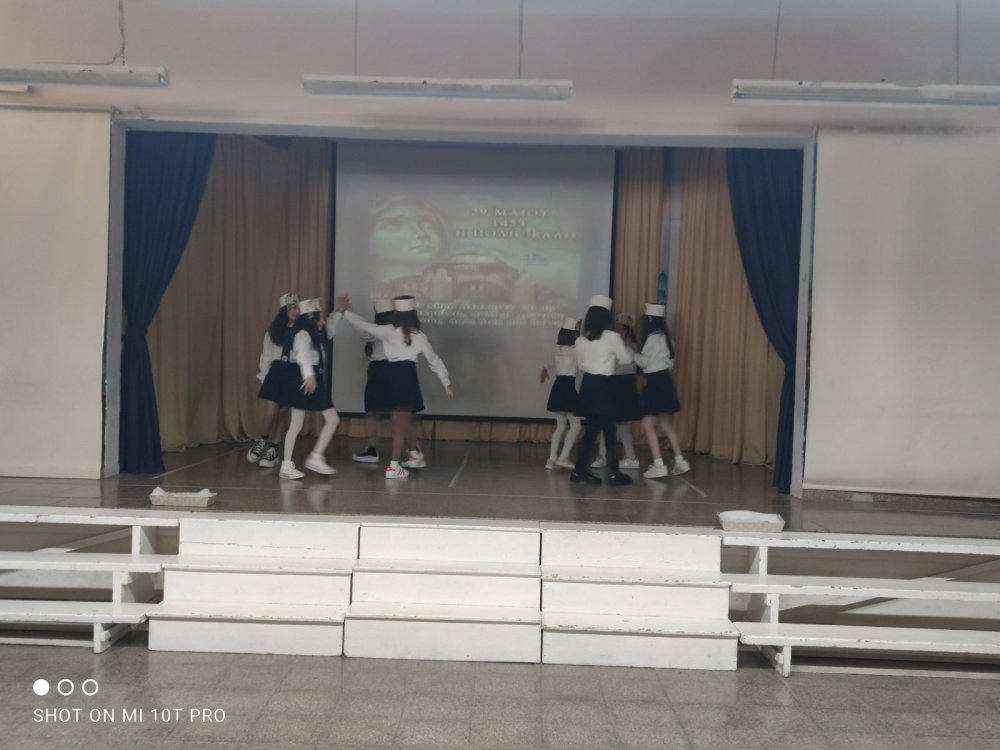 Επέτειος 25ης Μαρτίου με συμμετοχή των παιδιών των τμημάτων Α1, Β2 και Γ1