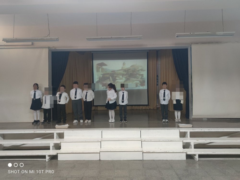 Επέτειος 25ης Μαρτίου με συμμετοχή των παιδιών των τμημάτων Α1, Β2 και Γ1