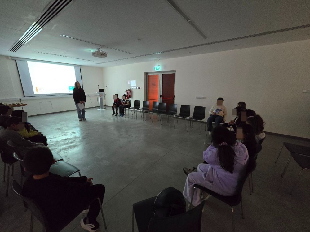 4/3/25: Η Α' και η Β' τάξεις του σχολείου μας επισκέφθηκαν και συμμετείχαν σε εκπαιδευτικο πρόγραμμα στο Μουσείο Κώστα Αργύρου