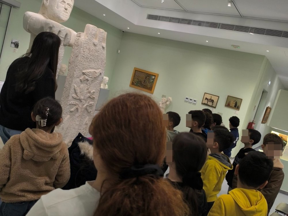 4/3/25: Η Α' και η Β' τάξεις του σχολείου μας επισκέφθηκαν και συμμετείχαν σε εκπαιδευτικο πρόγραμμα στο Μουσείο Κώστα Αργύρου