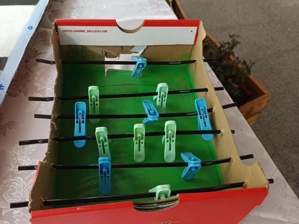 Διαγωνισμός από Ανακυκλώσιμα Υλικά 