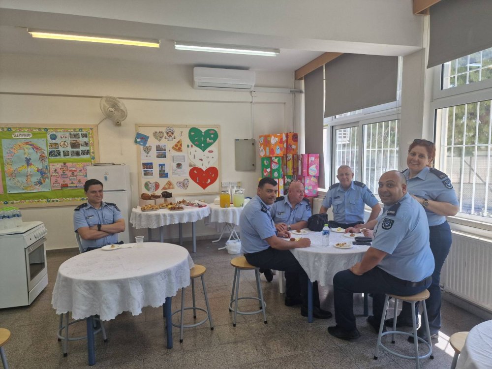 15/5: το σχολείο μας είχε τη χαρά να φιλοξενήσει τη φιλαρμονική της Αστυνομίας