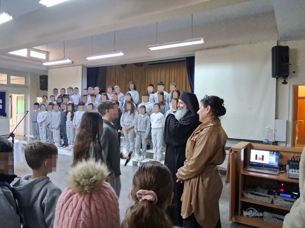 Επισκεψη του Θεοφιλέστατου Επίσκοπου Αμαθούντος κ.κ. Νικόλαου στο σχολείο μας