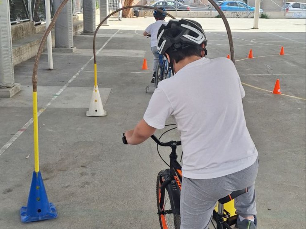 17 Μαρτιου: Ημερίδα ποδηλασίας για τα παιδιά της Γ' τάξης στα πλαίσια του μαθήματος της φυσικης αγωγής