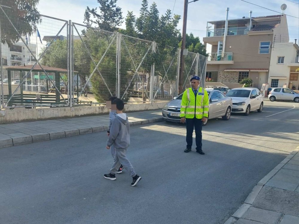 28/2 Μάθημα Κυκλοφοριακής Αγωγής από τον Οικείο Αστυνομικό της Γειτονιάς στα πλαίσια του μαθήματος της Αγωγής Ζωής για τη Β' ταξη