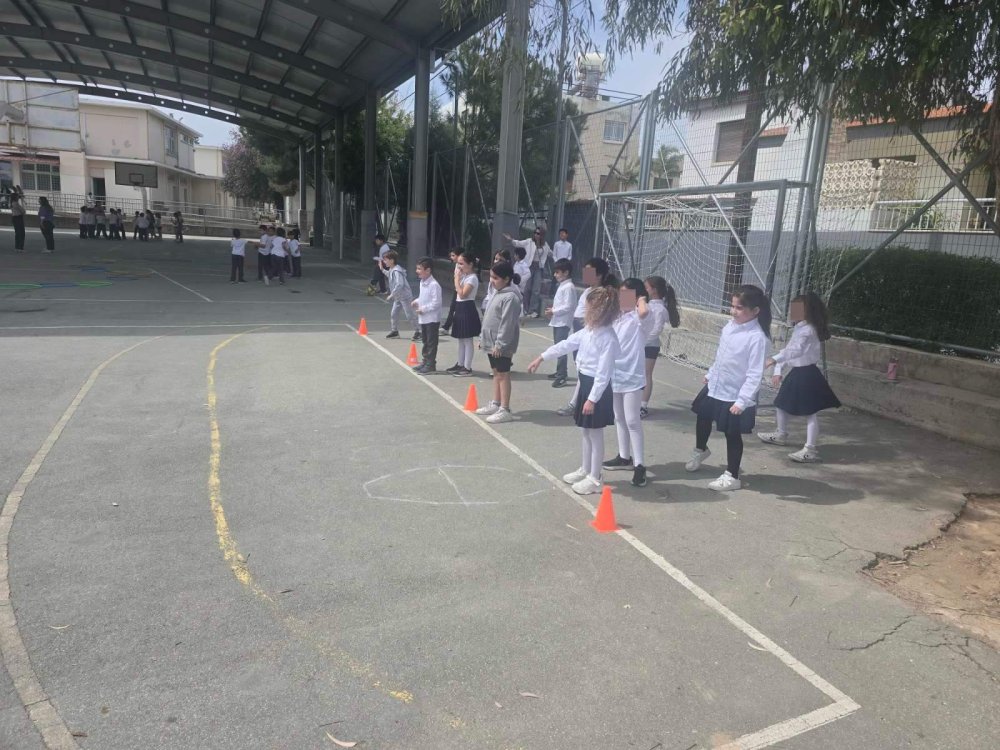 Σταθμοί παιχνιδιών με συμμετοχή όλων των παιδιών