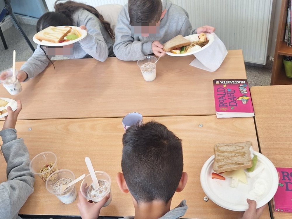 7/2/25 : Παρουσιαση αξιας υγιεινου προγευματος και υγιεινό πρόγευμα προς ολα τα παιδια. Μια δράση του Συνδέσμου Γονεων σε συνεργασία με την Γ Τεχνική Σχολη