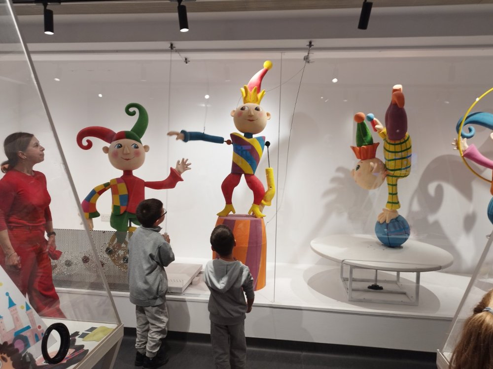 Παρασκευη 13/2, η Α ταξη πηγε στο Μουσειο Καρναβαλιου