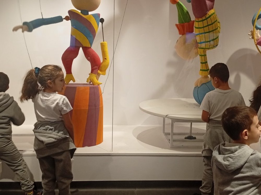 Παρασκευή 13/2, η Α τάξη πήγε στο Μουσείο Καρναβαλιού