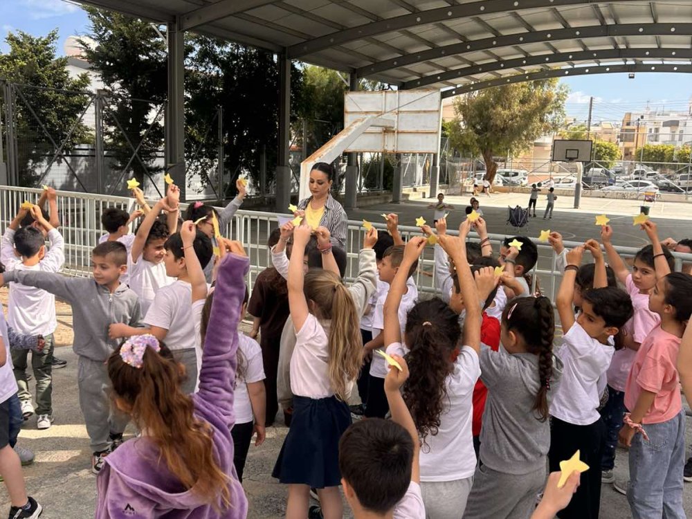 Στα πλαίσια της ομαλής μετάβασης από το νηπιαγωγείο στο δημοτικό σχολείο, το σχολείο μας φιλοξένησε παιδιά γειτονικών νηπιαγωγείων.