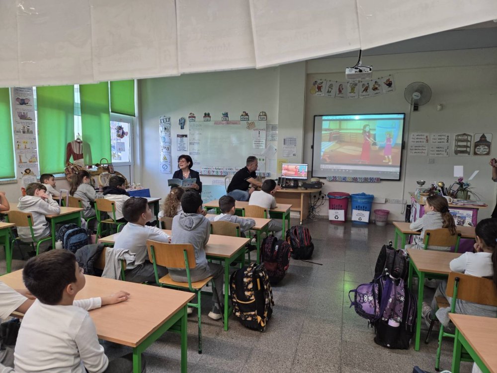 Παρουσίαση του παραμυθιού **«Ύστερα ήρθε η Άνοιξη»** στις Β΄ τάξεις.