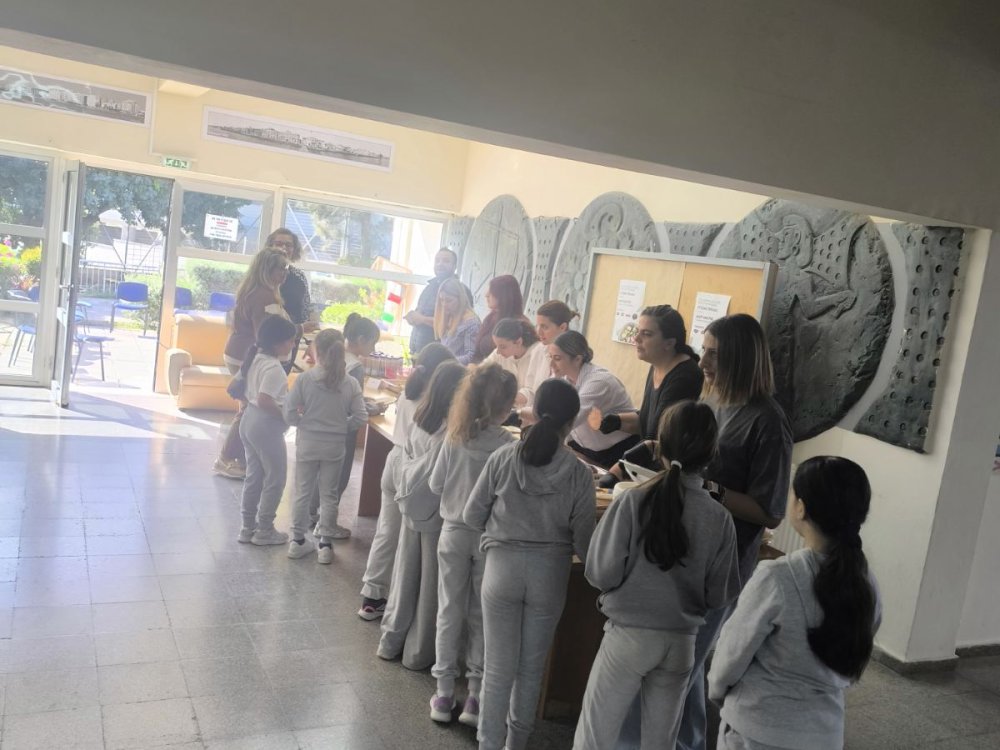 22/4/2026: Υγιεινό πρόγευμα σε όλα τα παιδιά από τον Σύνδεσμο Γονέων.