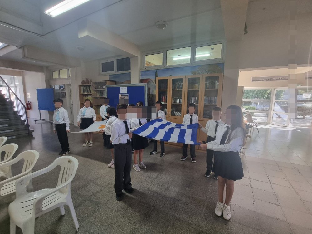 Επέτειος της 28ης Οκτωβρίου απο τα παιδια του Γ'1 και Γ'2