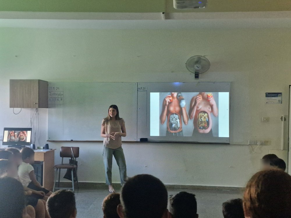 Επίσκεψη διατροφολόγου στο σχολείο μας και ομιλία στα παιδιά της Γ τάξης για την υγιεινή διατροφή στη ζωή μας