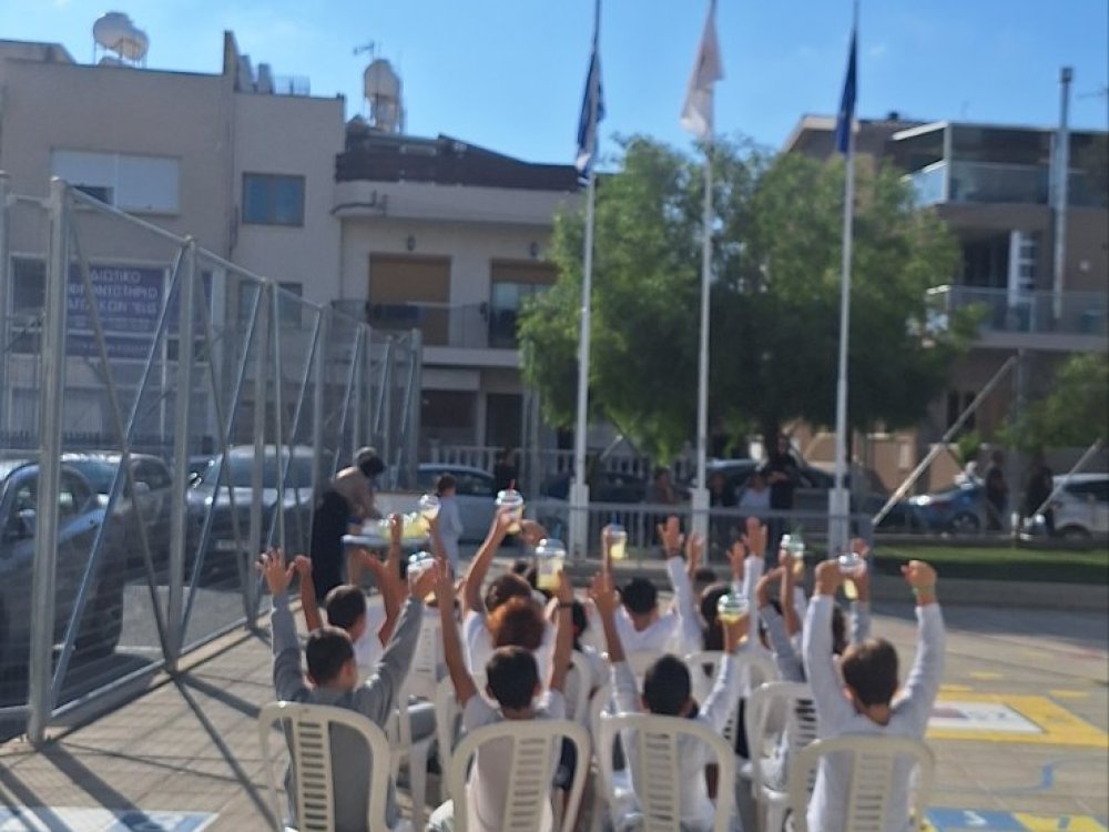 Τρίτη ημέρα πραγματοποίησης του "Παζαριού Αγάπης" 26/11/2025